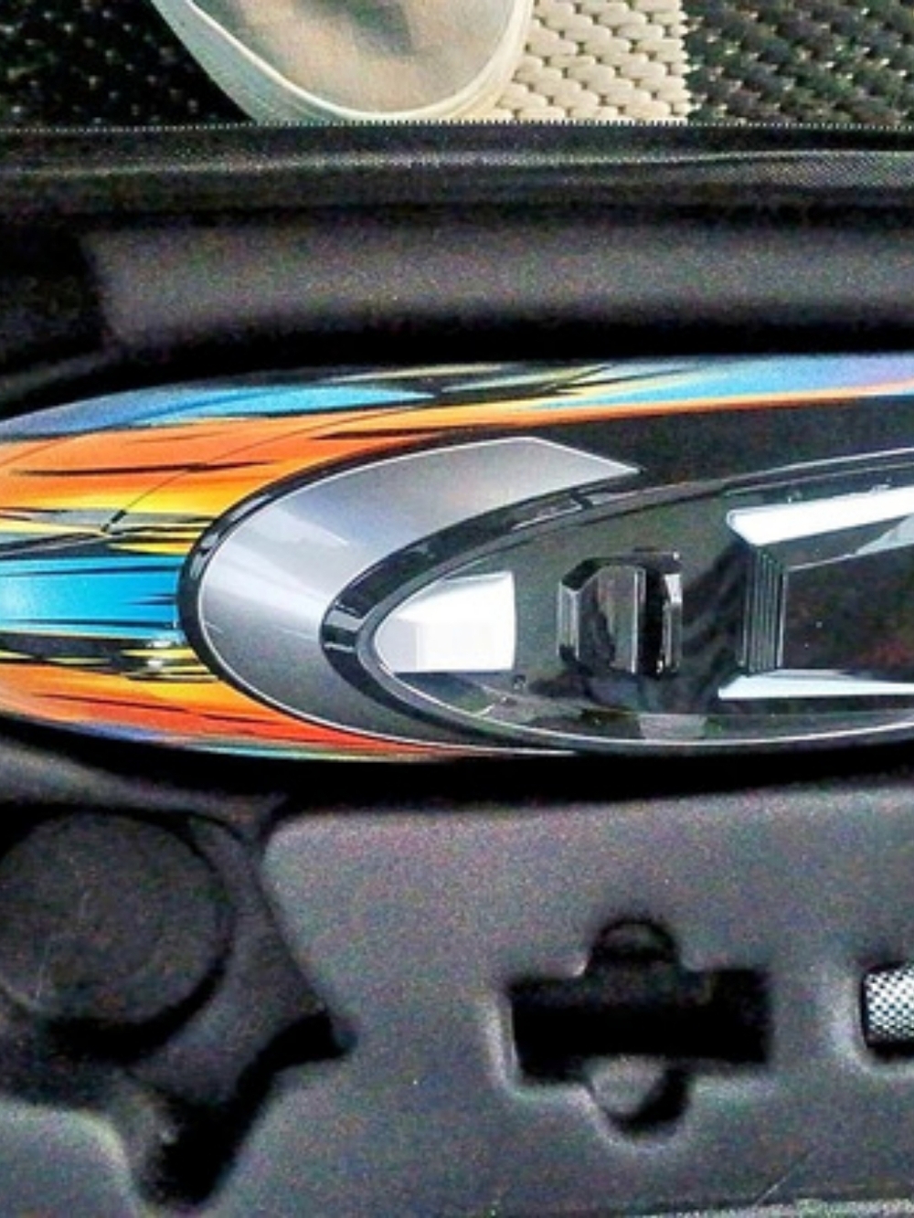 AlphaRev R308 High-Performance RC Boat - Picture 2 of 8